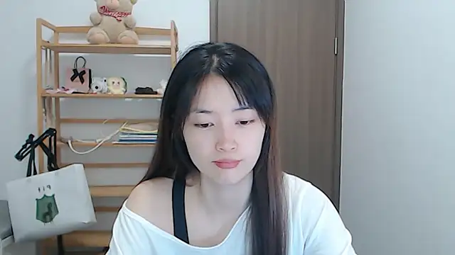 Snapshot of Mimi-cnbaby chatting on May 2026 01:25:01 PM Mimi-cnbaby online show from May 2026 01:25:01 PM