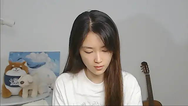 Snapshot of Mimi-cnbaby chatting on May 2026 03:39:01 AM Mimi-cnbaby online show from May 2026 03:39:01 AM