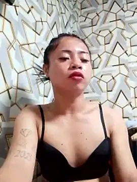 Menxie18 online show from April 2026 02:57:01 PM