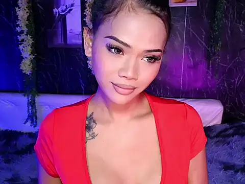 ur holly lexie online show from October 2025 07:42:01 AM