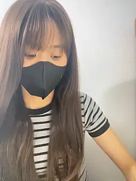 Lucy217 online show from November 2025 01:04:01 PM