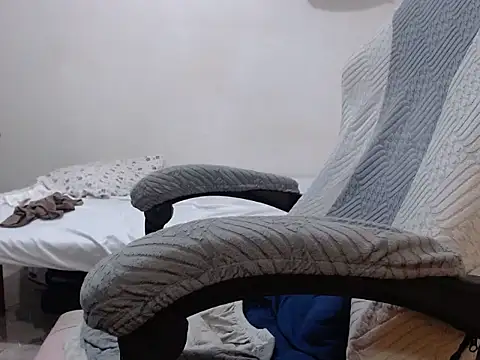 Snapshot of Mistress_Bigcockts chatting on June 2026 09:20:02 PM Mistress Bigcockts online show from June 2026 09:20:02 PM