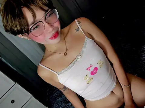 rian shemale online show from October 2025 12:11:02 AM