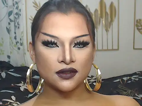 Snapshot of GoddessOFALLx chatting on July 2026 11:34:01 PM GoddessOFALLx online show from July 2026 11:34:01 PM
