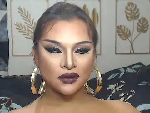 Snapshot of GoddessOFALLx chatting on May 2026 10:42:02 AM GoddessOFALLx online show from May 2026 10:42:02 AM