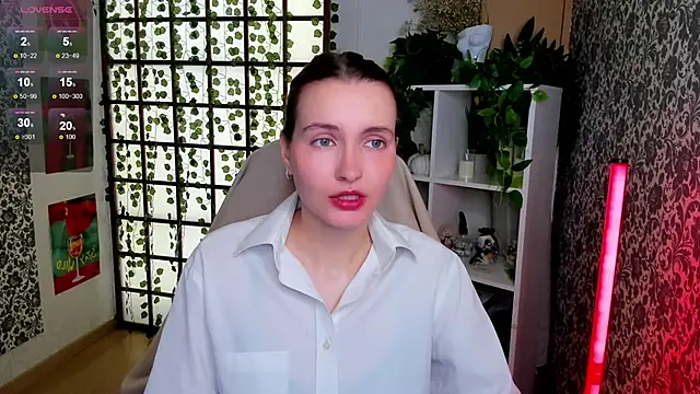 Elis Cherry online show from October 2025 02:02:02 AM
