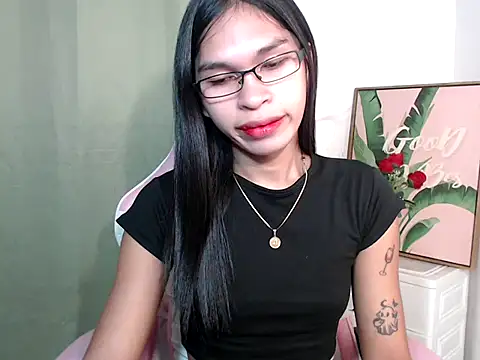 sexloverxxz online show from October 2025 08:15:01 AM