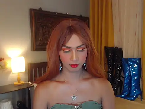 Nathalieheartt online show from September 2025 01:19:01 AM