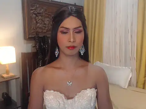 Nathalieheartt online show from October 2025 02:01:02 AM