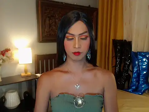 Nathalieheartt online show from September 2025 01:31:02 AM