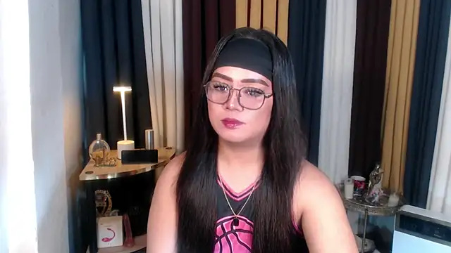 YourSweet-mich online show from June 2026 03:23:02 PM