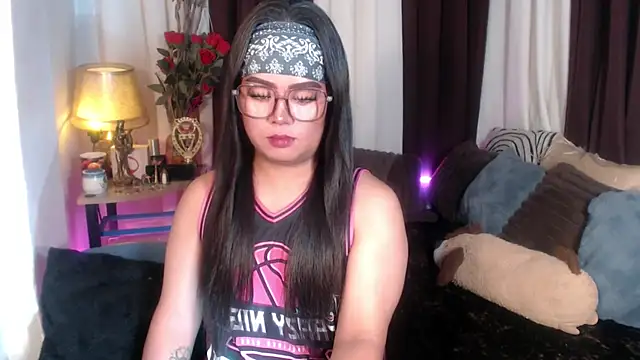 YourSweet-mich online show from April 2026 06:07:02 AM