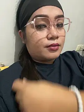 YourSweet-mich online show from September 2025 02:23:01 PM