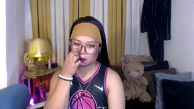 YourSweet-mich online show from May 2026 04:01:01 AM