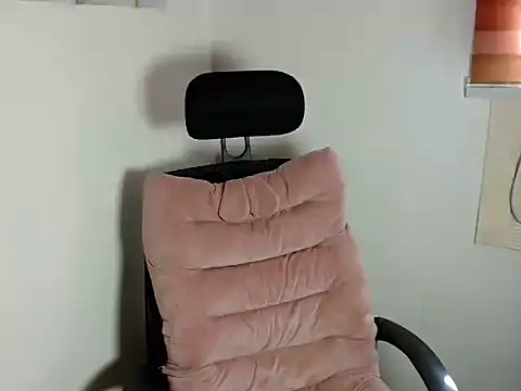 Snapshot of Vera_12 chatting on February 2026 05:50:02 AM Vera 12 online show from February 2026 05:50:02 AM