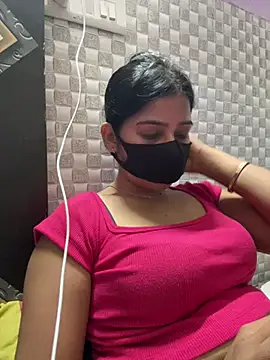 Hot Jaanvi  online show from June 2026 06:40:01 PM