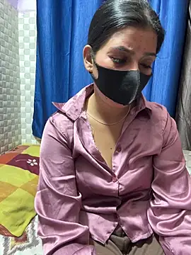 Hot Jaanvi  online show from April 2026 04:31:01 PM