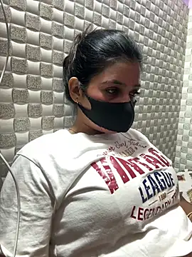 Hot Jaanvi  online show from April 2026 04:08:01 PM