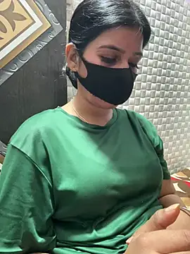 Hot Jaanvi  online show from April 2026 04:10:02 PM