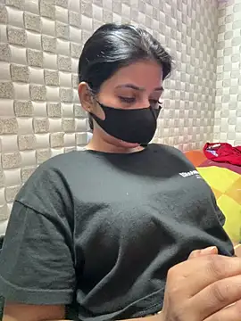 Hot Jaanvi  online show from May 2026 06:17:01 AM