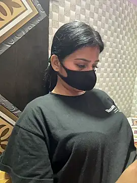 Hot Jaanvi  online show from July 2026 04:40:01 PM