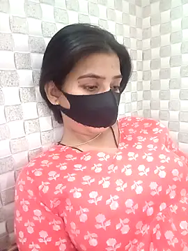 Snapshot of Hot_Jaanvi_ chatting on November 2025 06:11:02 PM Hot Jaanvi online show from November 2025 06:11:02 PM