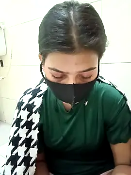 Snapshot of Hot_Jaanvi_ chatting on November 2025 05:00:01 AM Hot Jaanvi online show from November 2025 05:00:01 AM