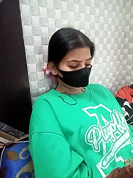 Snapshot of Hot_Jaanvi_ chatting on November 2025 05:24:02 PM Hot Jaanvi online show from November 2025 05:24:02 PM