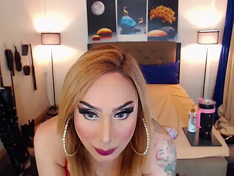 Snapshot of Allysonevanns chatting on November 2025 04:54:01 PM Allysonevanns online show from November 2025 04:54:01 PM