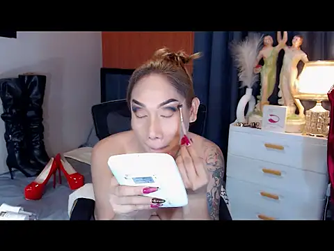 Allysonevanns online show from May 2026 11:57:02 AM
