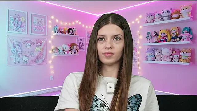 sukie spooky online show from April 2026 12:39:01 PM