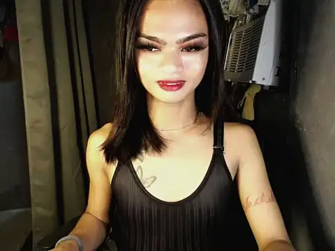 Snapshot of lexie_malingera chatting on April 2026 03:28:01 PM lexie malingera online show from April 2026 03:28:01 PM