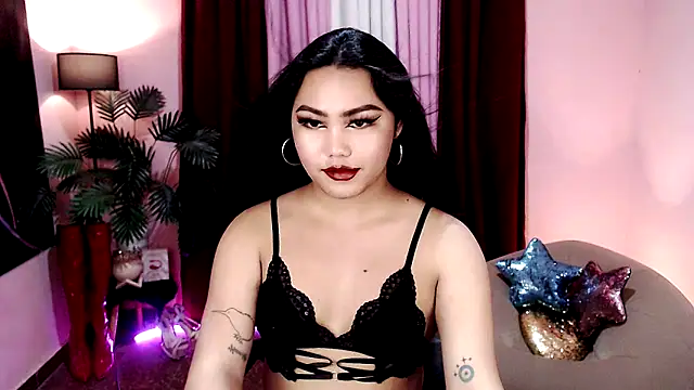 Unique Maya online show from November 2025 09:13:01 AM