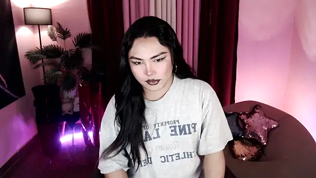 Snapshot of Unique_Maya chatting on February 2026 04:10:01 AM Unique Maya online show from February 2026 04:10:01 AM