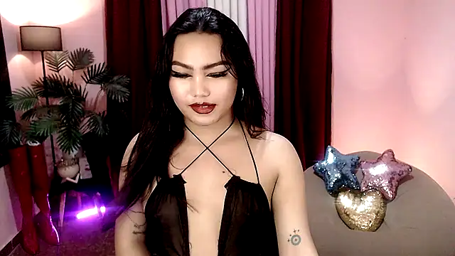 Unique Maya online show from November 2025 03:16:02 PM