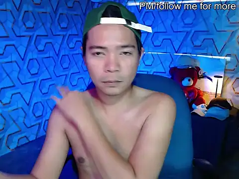 MANIACasianX online show from May 2026 01:47:01 AM