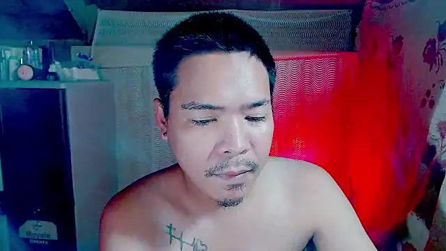 Snapshot of MANIACasianX chatting on October 2025 12:40:01 PM MANIACasianX online show from October 2025 12:40:01 PM
