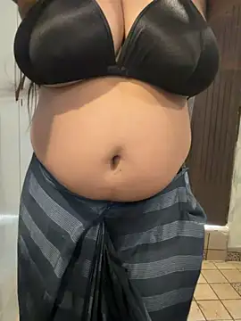 prisha944 online show from February 2026 03:29:01 AM