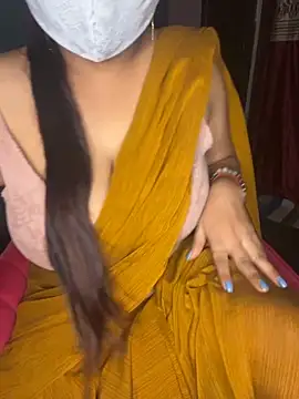 Snapshot of prisha944 chatting on September 2025 04:07:02 AM prisha944 online show from September 2025 04:07:02 AM