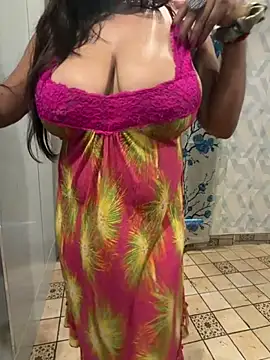 prisha944 online show from February 2026 11:28:01 AM