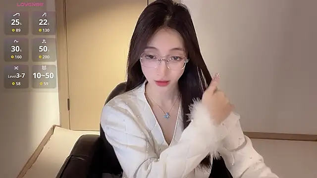 Seraphina-se online show from November 2025 08:30:01 PM