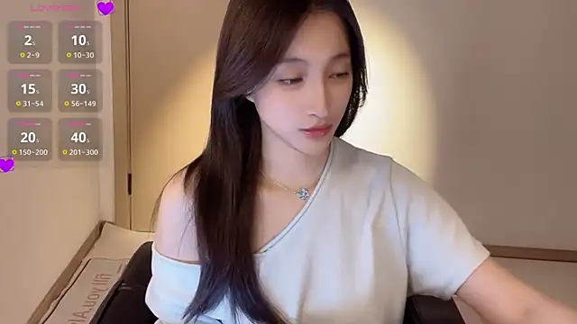 Seraphina-se online show from December 2025 06:02:02 PM