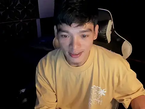 AsianHotBODYY online show from November 2025 09:56:01 AM