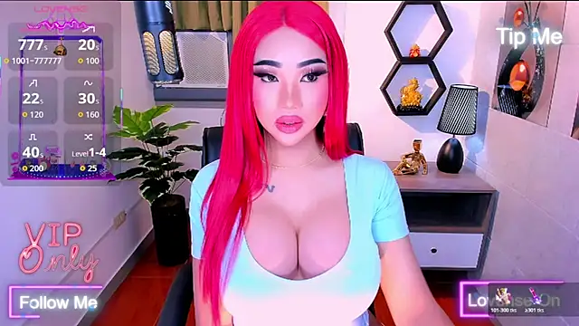 TriciaCumLoader online show from April 2026 07:42:01 PM