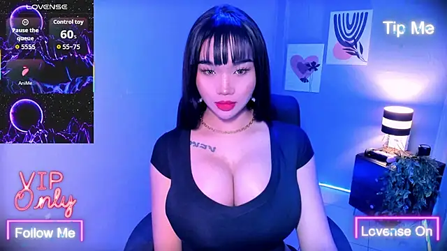 TriciaCumLoader online show from January 2026 10:33:01 AM