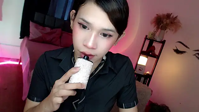 Snapshot of Veniceseduction chatting on September 2025 03:40:02 AM Veniceseduction online show from September 2025 03:40:02 AM