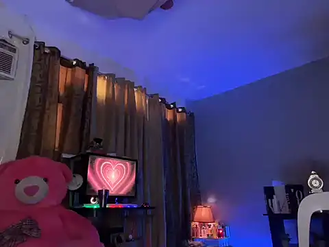 Snapshot of wild_flowerx chatting on February 2026 04:09:02 AM wild flowerx online show from February 2026 04:09:02 AM