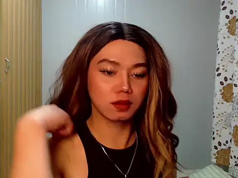 KathRouge online show from February 2026 12:44:02 PM