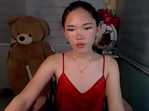KathRouge online show from September 2025 01:33:02 PM