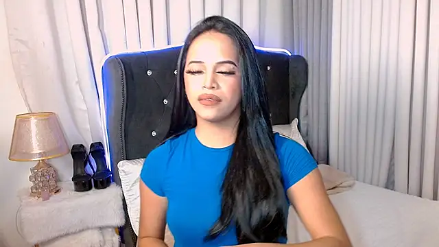 Snapshot of Lorainnelustts chatting on October 2025 05:14:01 PM Lorainnelustts online show from October 2025 05:14:01 PM